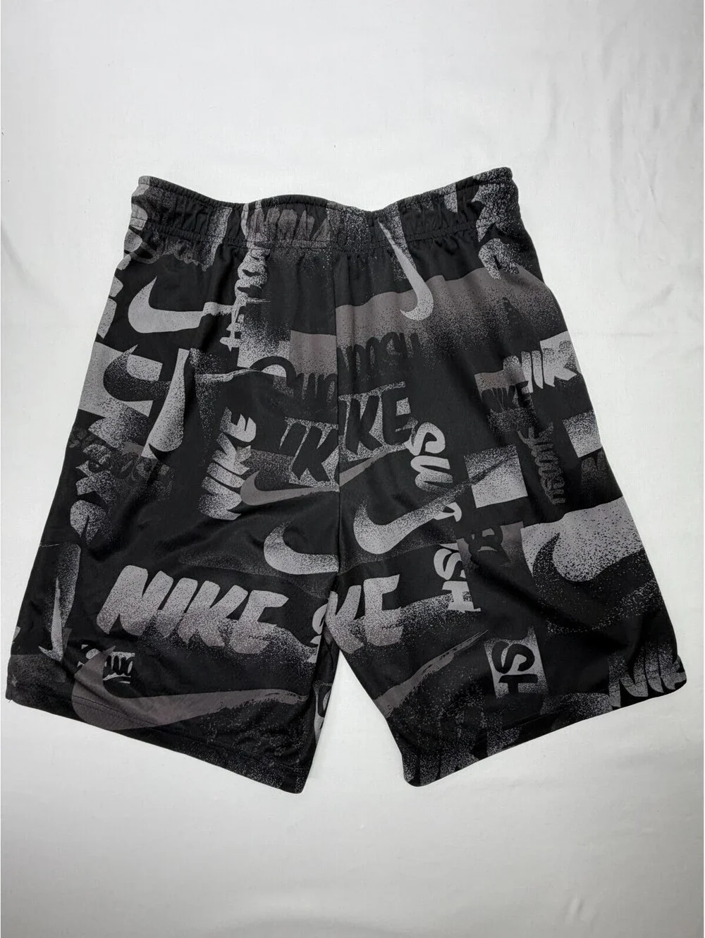 Nike Boy's Shorts Athletic Dri Fit Drawstring Graphic Print  Size M Black